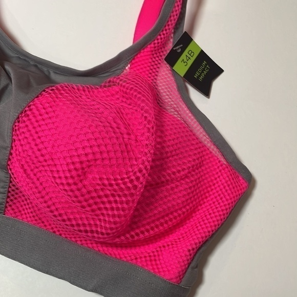 AMBRIELLE Sports Bra Medium Impact Underwire Adjustable Straps 34B Hot Pink - Picture 3 of 12